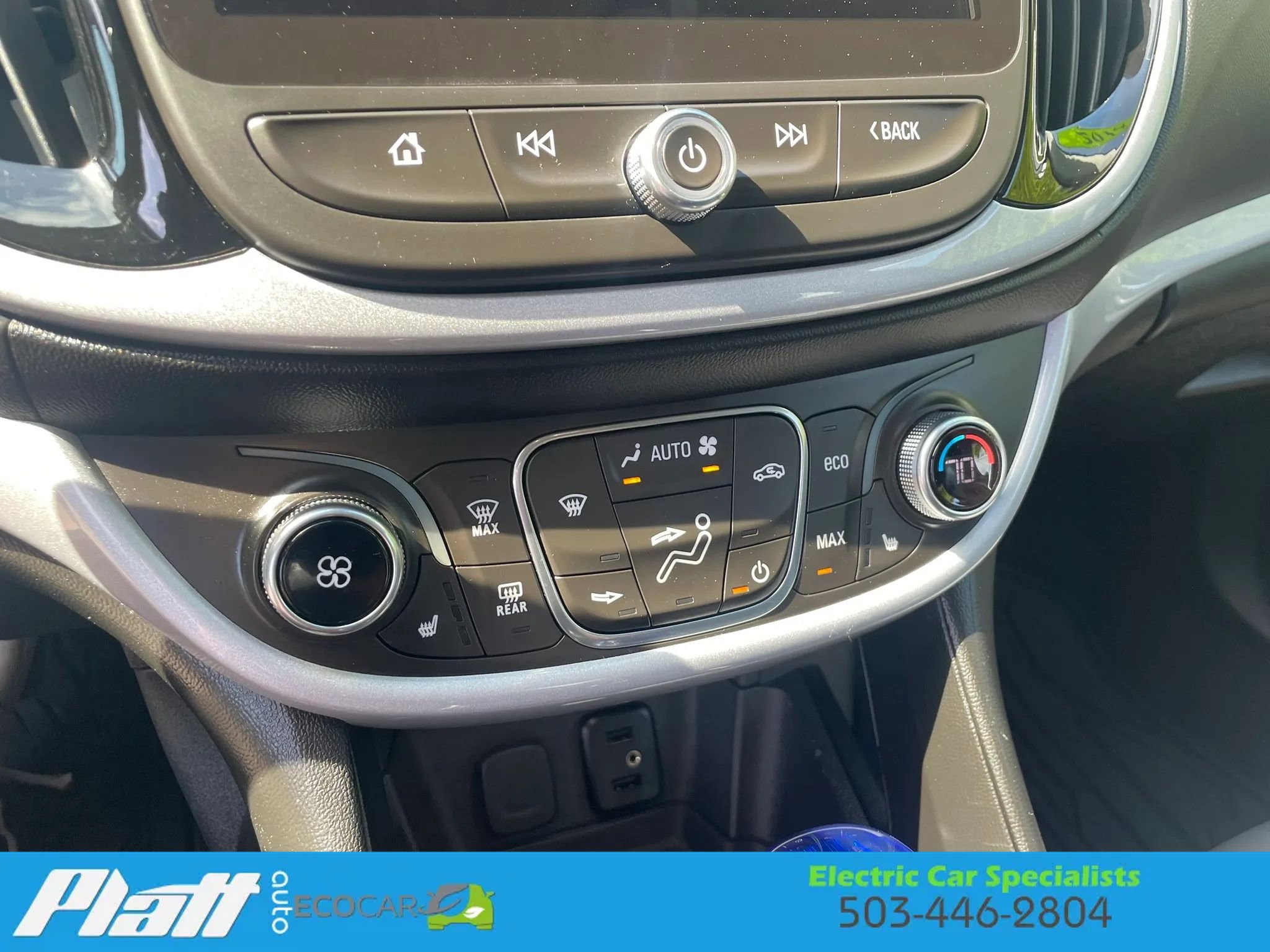 Used 2018 Chevrolet Volt LT w/ Comfort Package FWD image 26