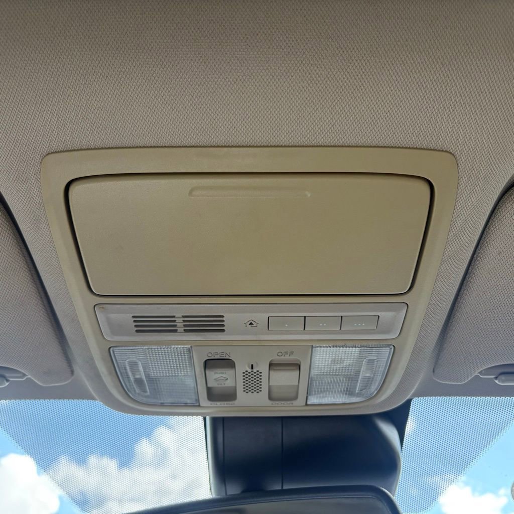 Used 2014 Honda Accord Touring image 29