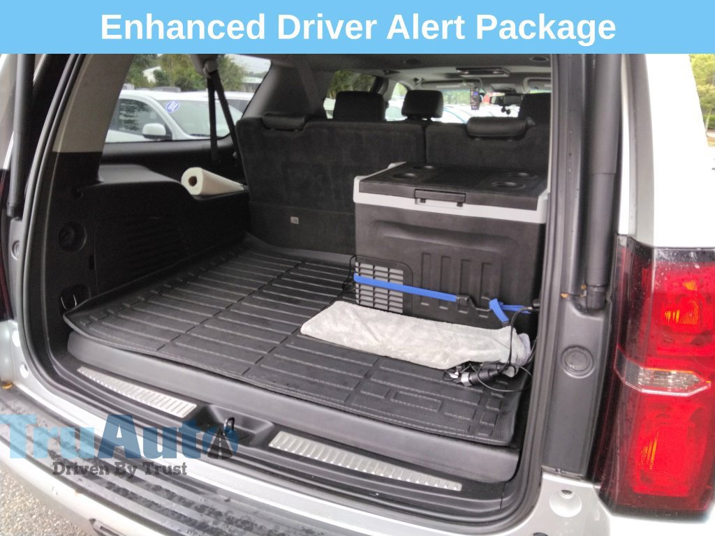 Used 2019 Chevrolet Suburban LT AWD/4WD image 4