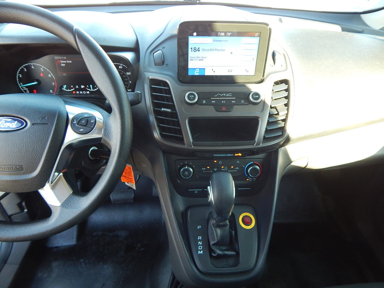 Used 2020 Ford Transit Connect XL image 23