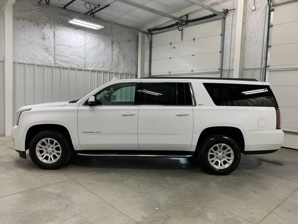 Used 2020 GMC Yukon XL SLT w/ Open Road Package AWD/4WD image 27