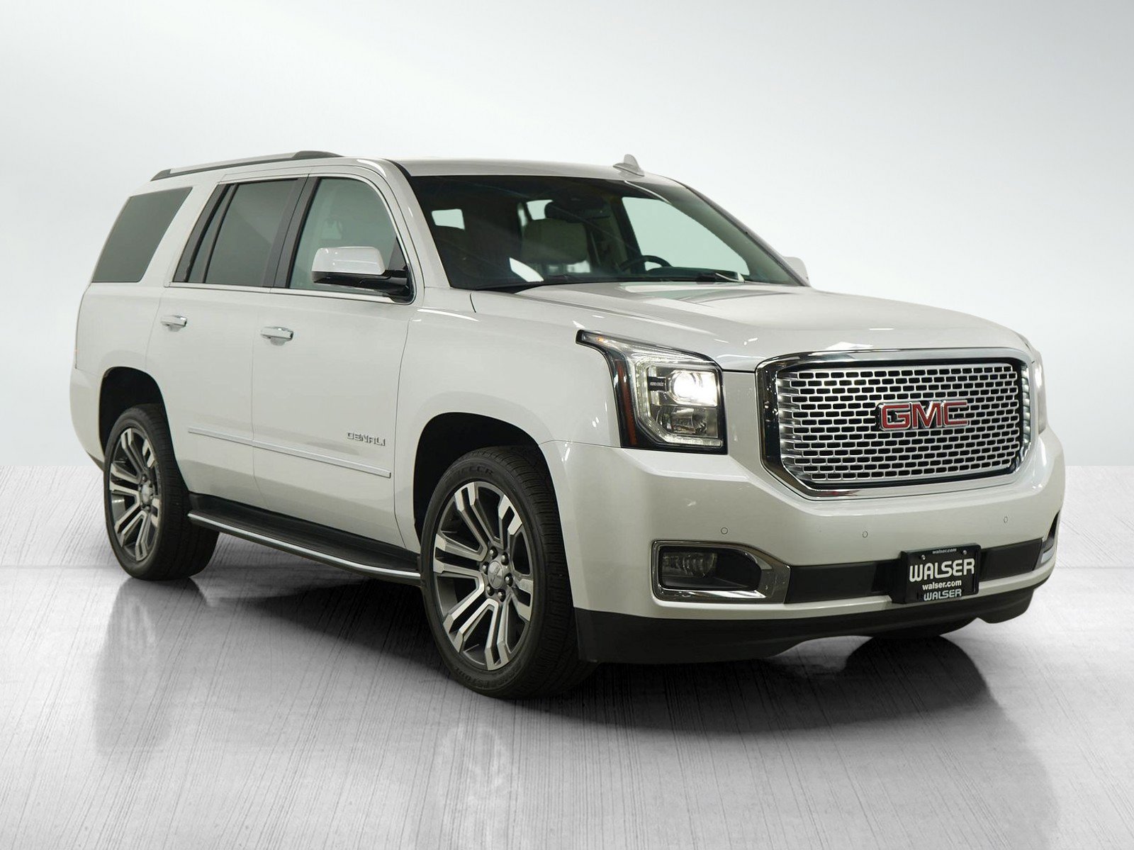Used 2017 GMC Yukon Denali w/ Open Road Package image 7