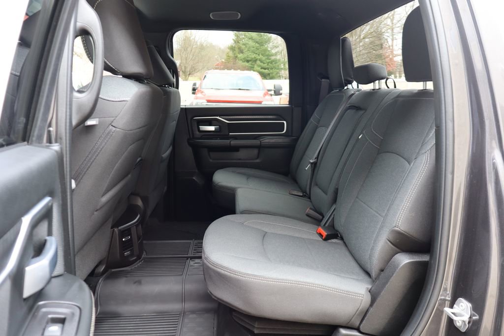 Used 2025 RAM 3500 Big Horn image 9