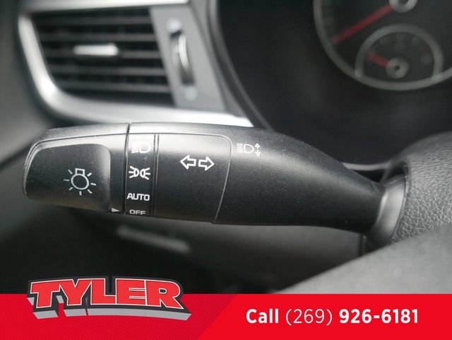 Used 2020 Kia Optima LX FWD image 22