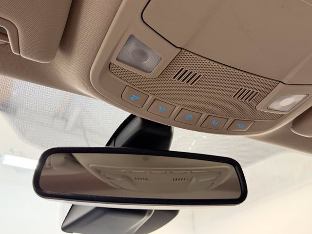 Used 2019 Ford Fusion SE FWD image 28