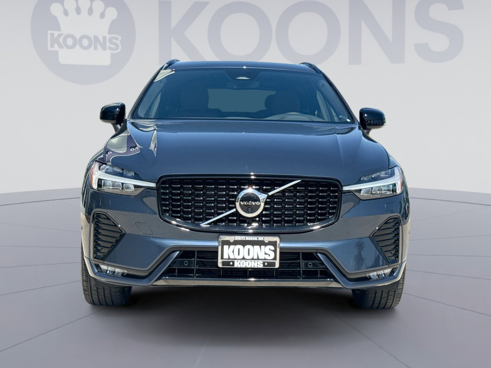 Used 2023 Volvo XC60 B5 Plus w/ Climate Package AWD/4WD image 11