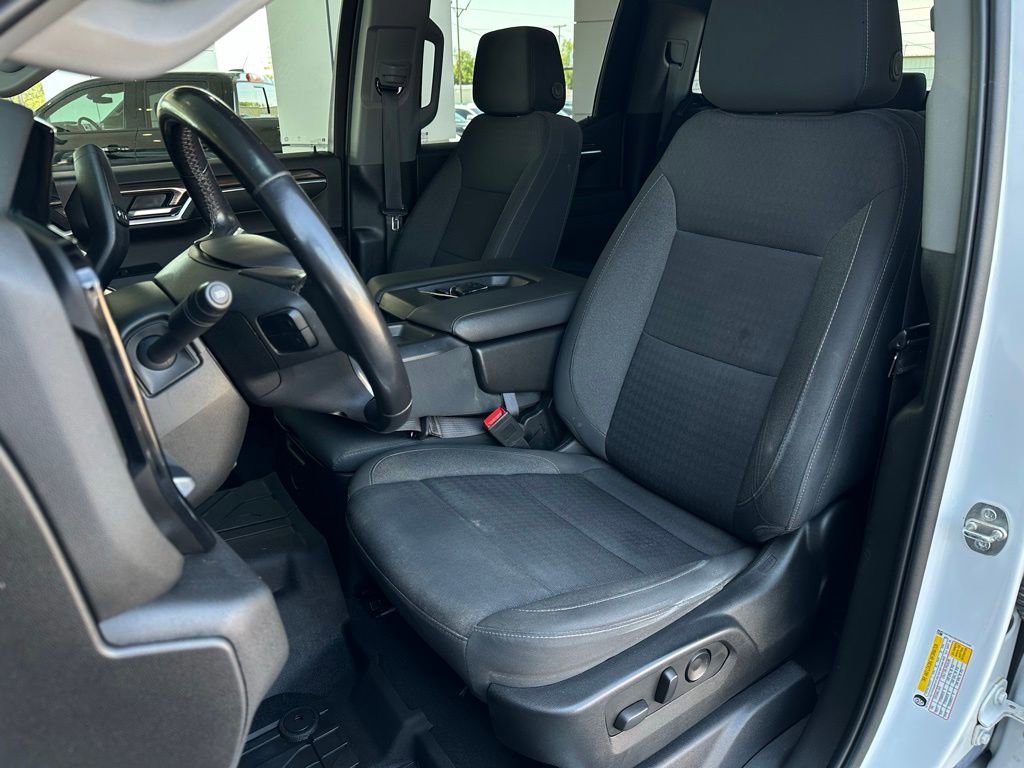 Used 2022 Chevrolet Silverado 1500 LT w/ Texas Edition Plus RWD image 13
