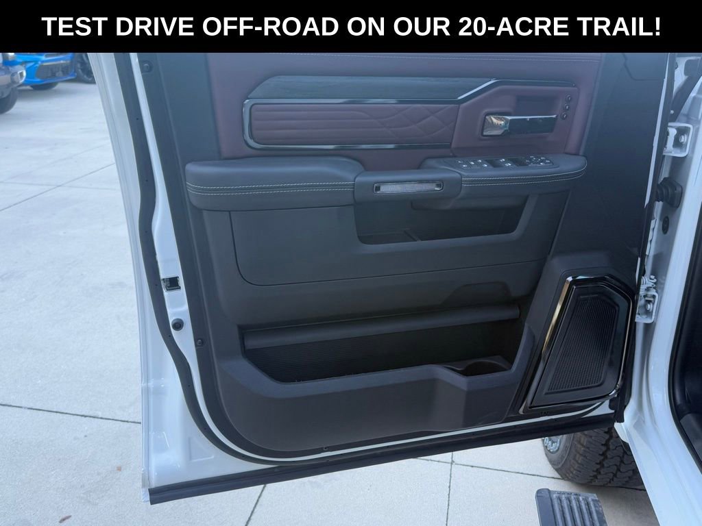 New 2026 RAM 2500 Limited image 32