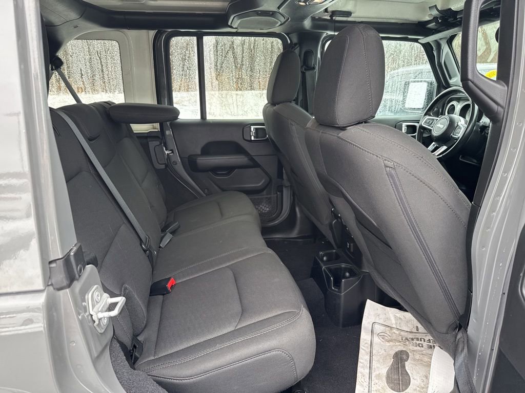 Used 2020 Jeep Wrangler Unlimited Sahara w/ Uconnect 4C Nav & Sound Group image 22
