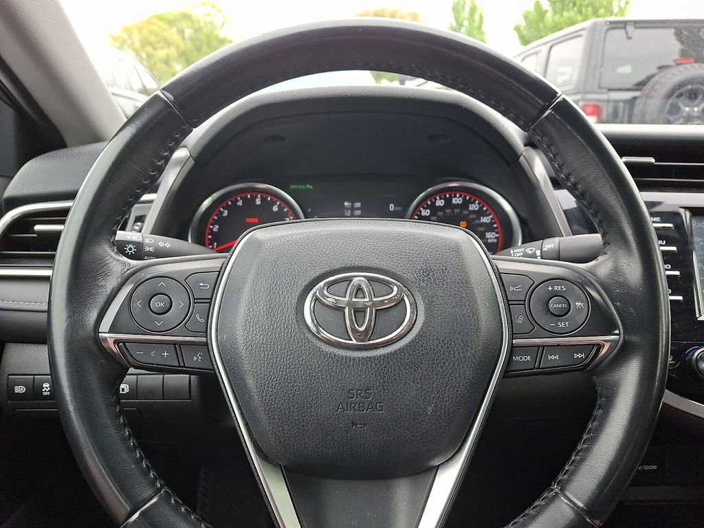 Used 2018 Toyota Camry XSE FWD image 20