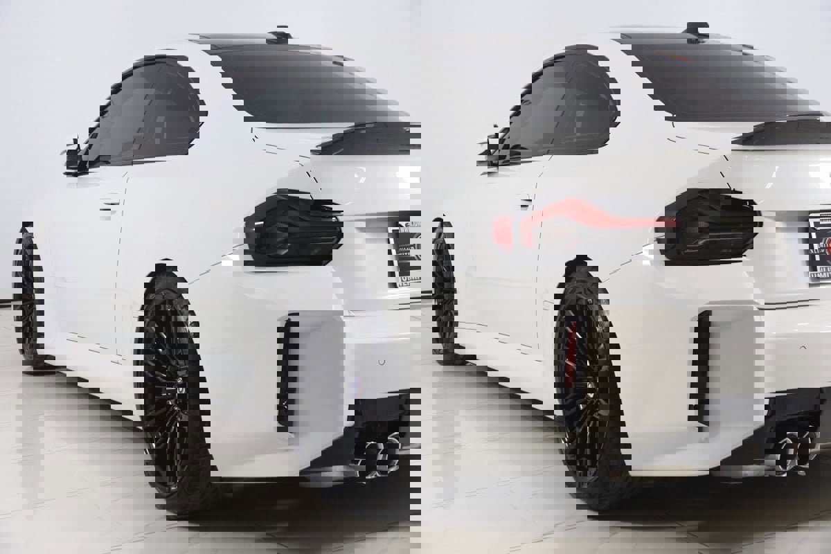Used 2023 BMW M2 w/ Lighting Package image 30