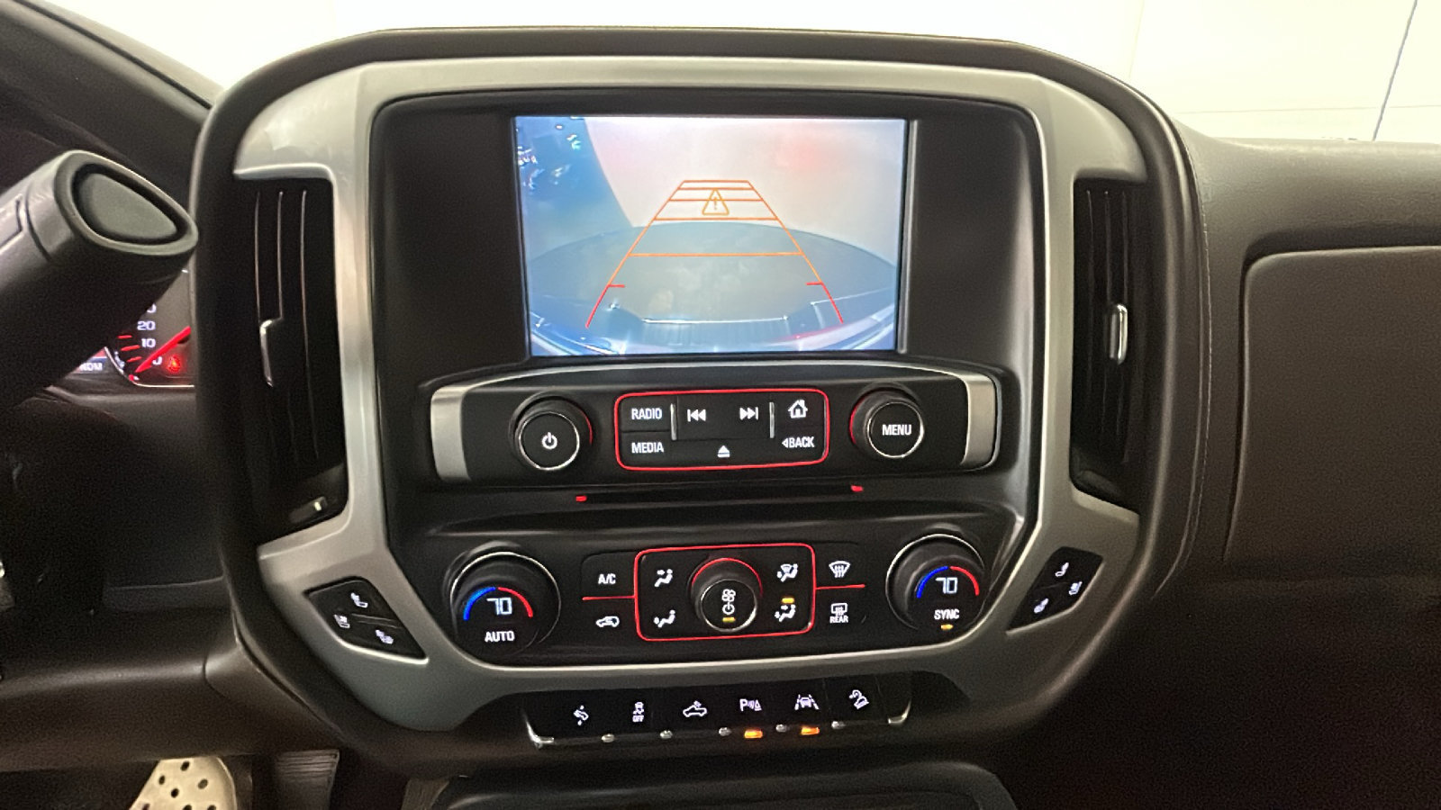 Used 2016 GMC Sierra 1500 SLT AWD/4WD image 28