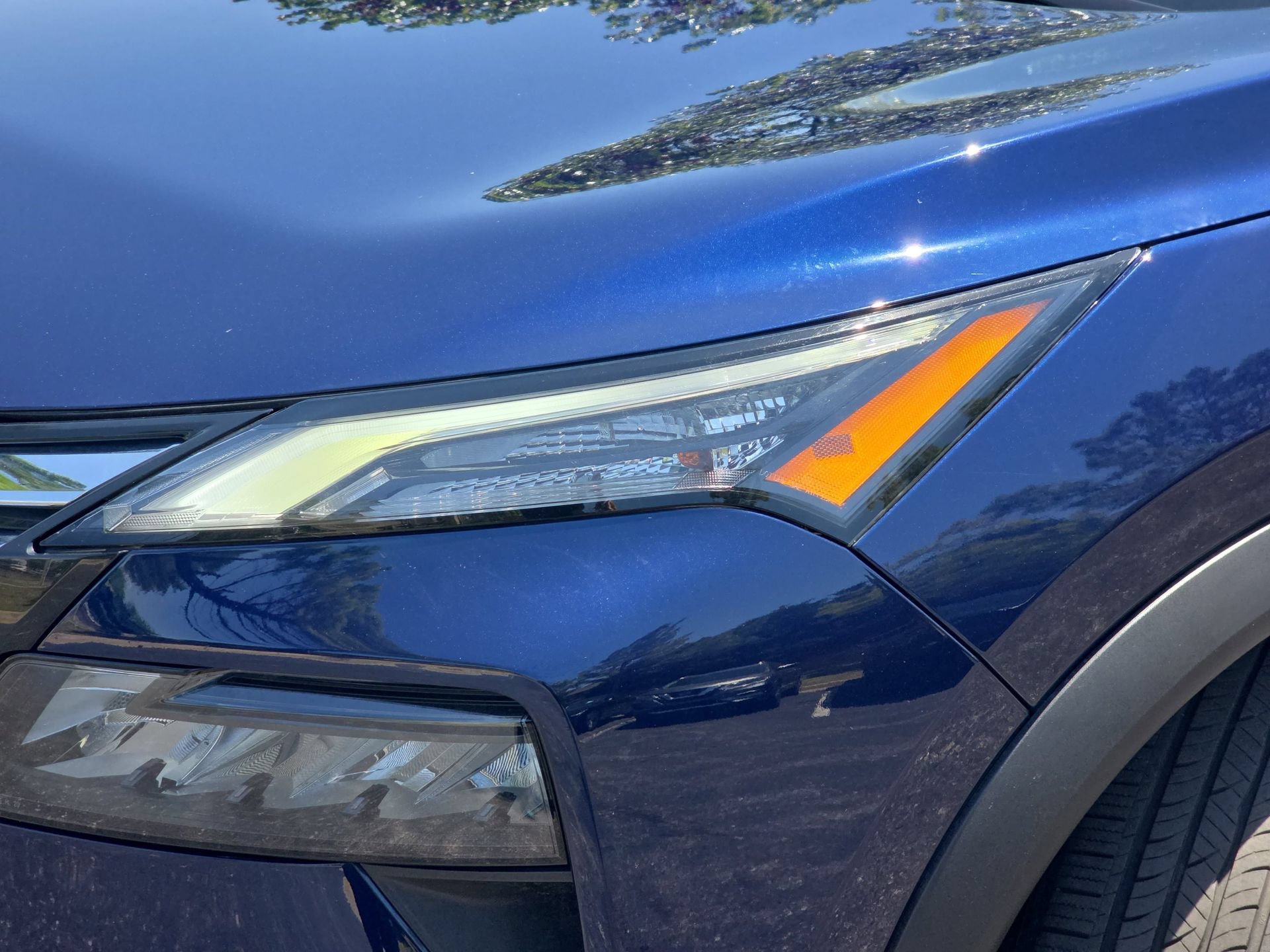 Used 2025 Nissan Rogue SV FWD image 28