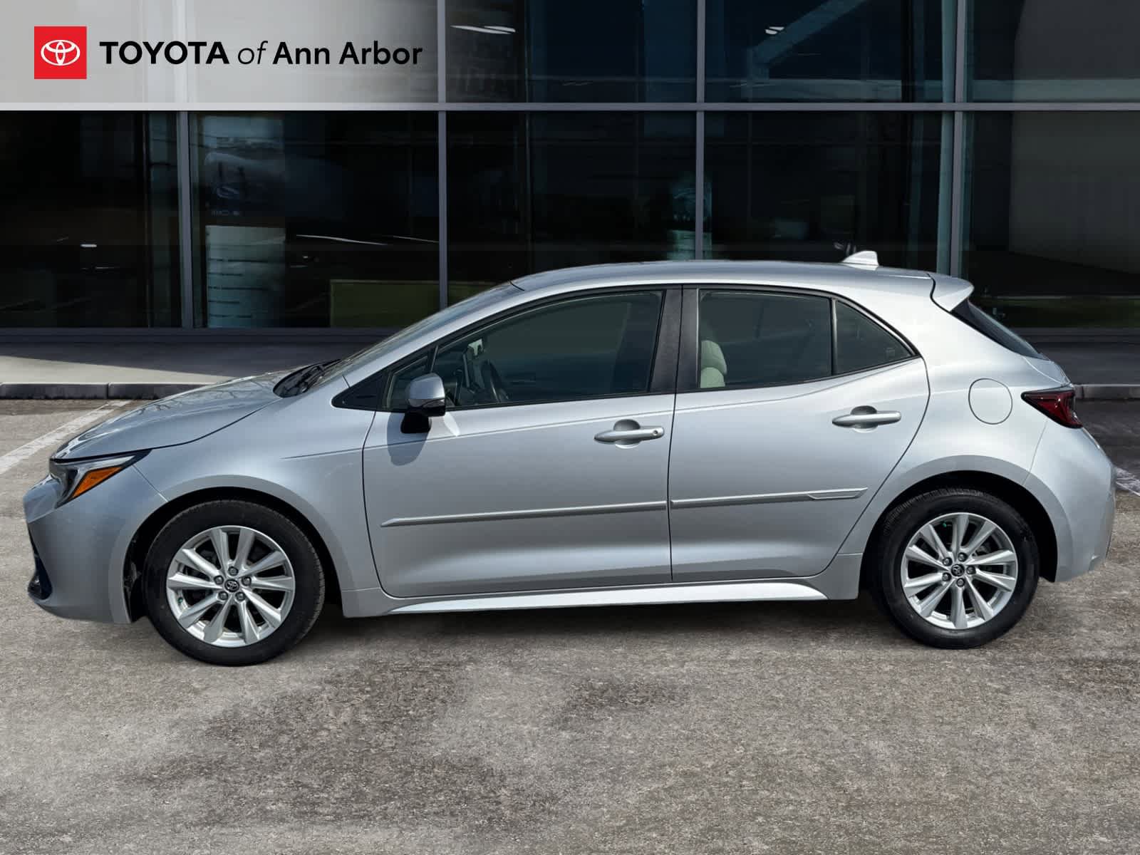 Used 2023 Toyota Corolla SE image 7