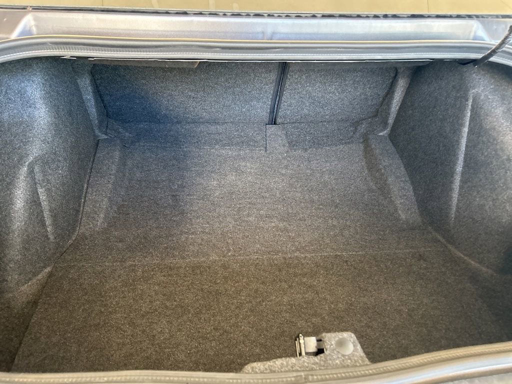 Used 2019 Dodge Challenger R/T w/ Performance Handling Group image 29