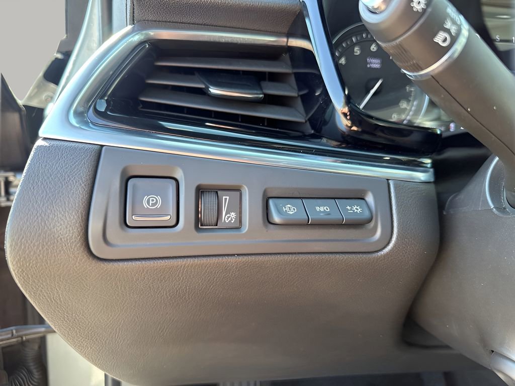 Certified 2023 Cadillac XT6 Premium Luxury w/ Technology Package image 28