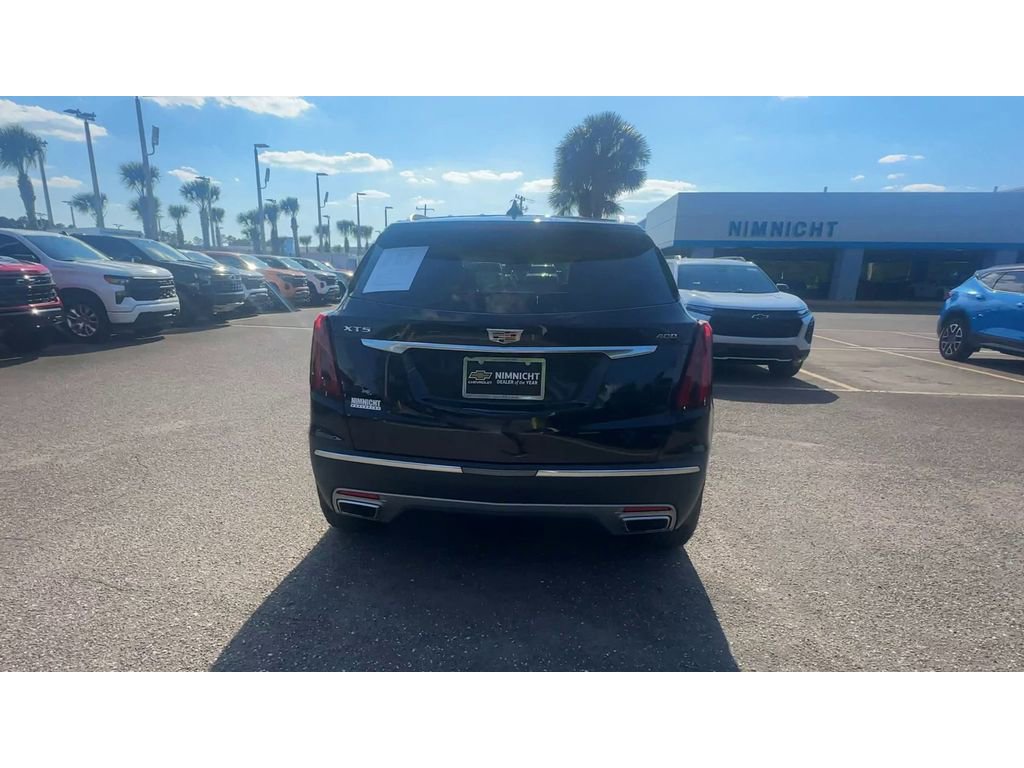 Used 2021 Cadillac XT5 Premium Luxury FWD image 5