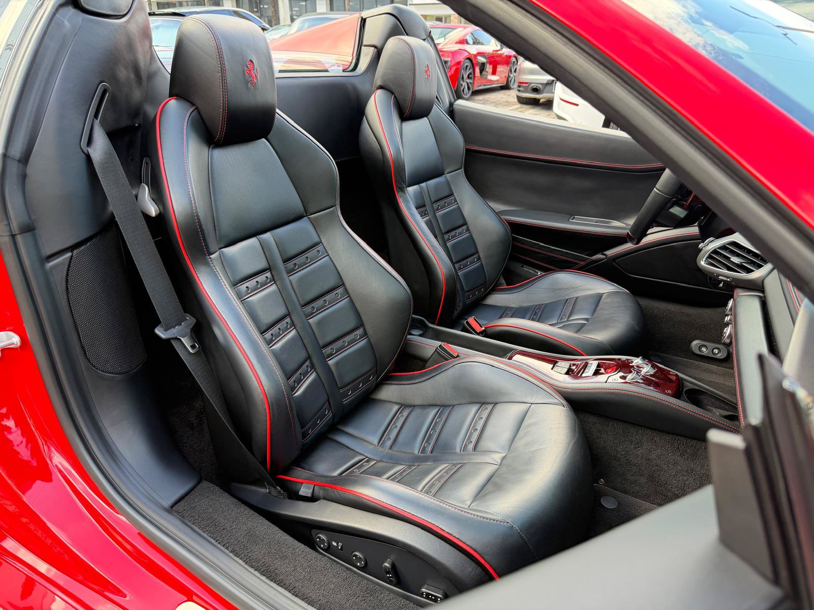 Used 2015 Ferrari 458 Spider RWD image 60
