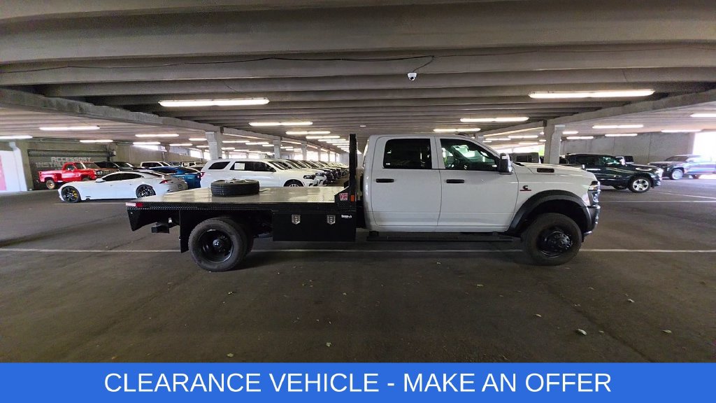 New 2026 RAM 5500 Tradesman AWD/4WD image 21