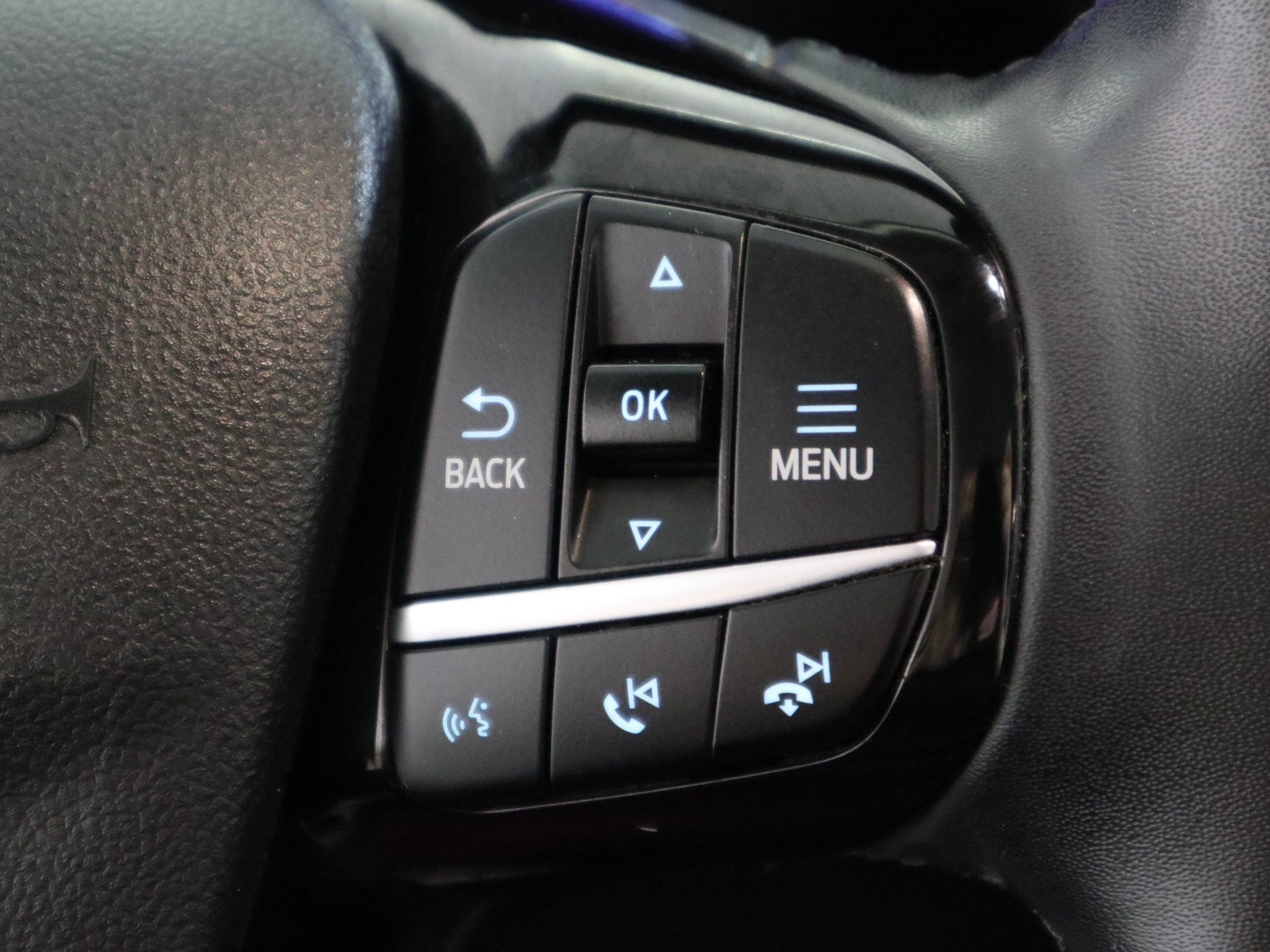 Used 2022 Ford Escape SEL w/ Technology Package AWD/4WD image 30