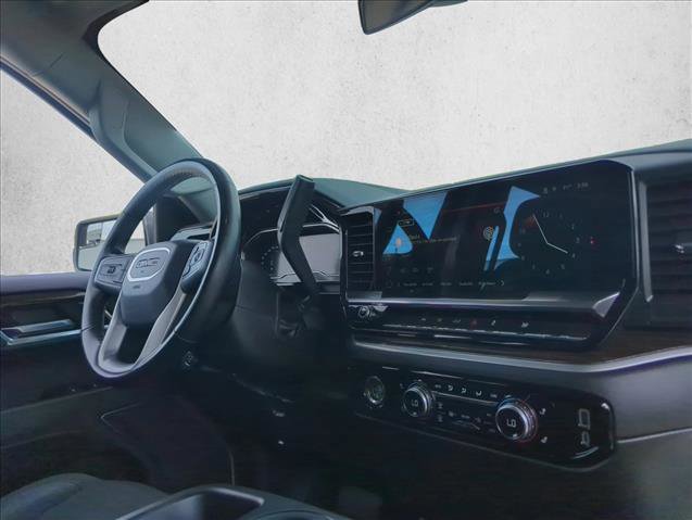 Used 2024 GMC Sierra 1500 Elevation image 28