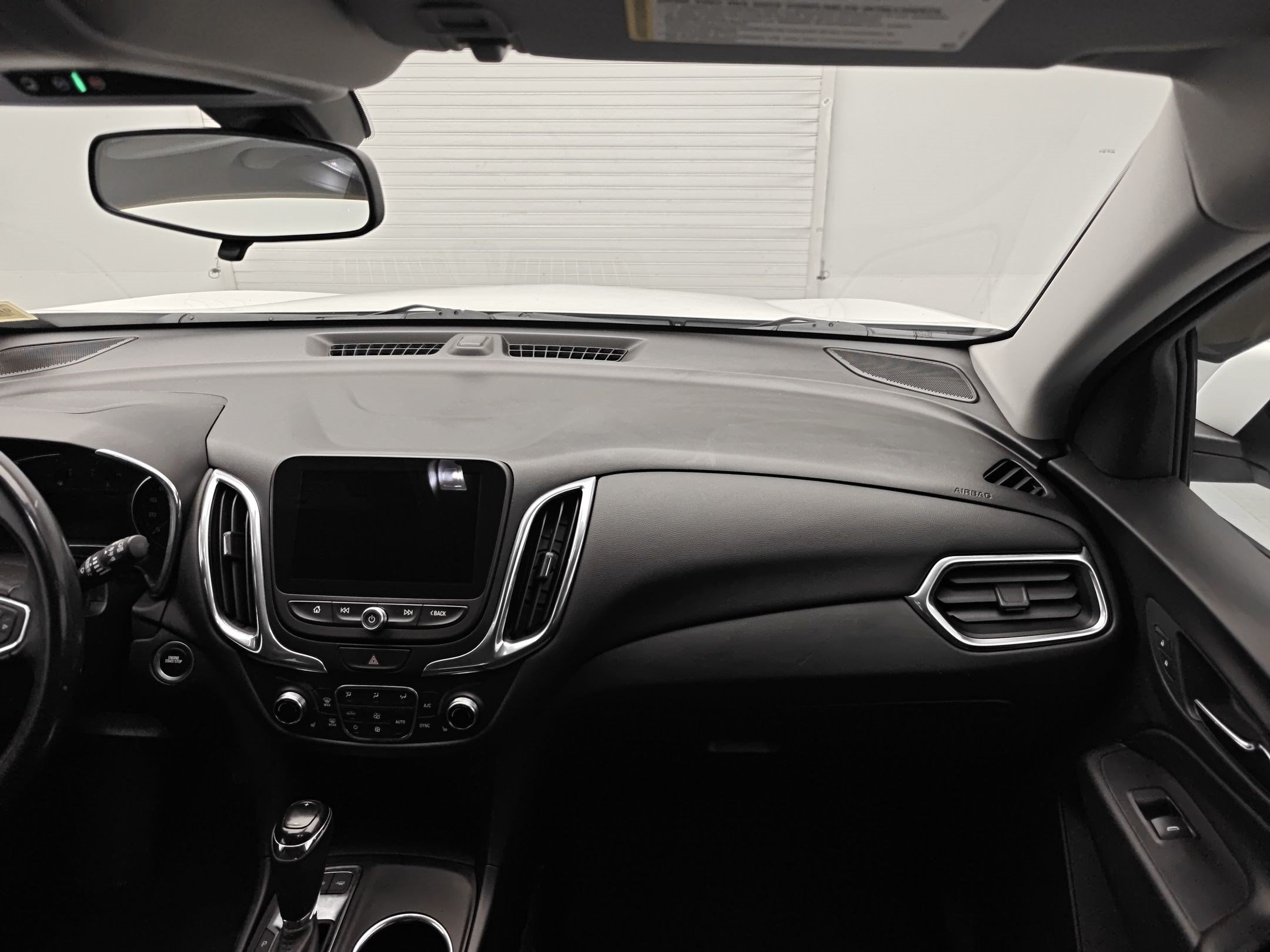 Certified 2019 Chevrolet Equinox LT w/ Sun & Navigation Package AWD/4WD image 29