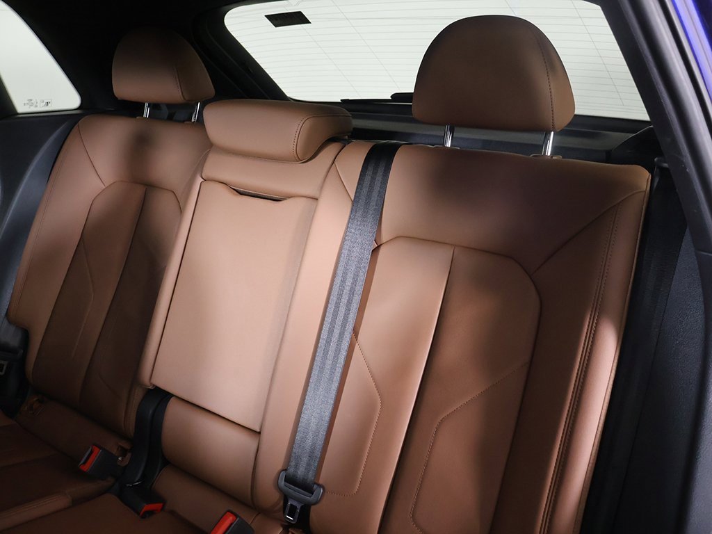 Used 2023 Audi Q3 2.0T Premium w/ Convenience Package image 32