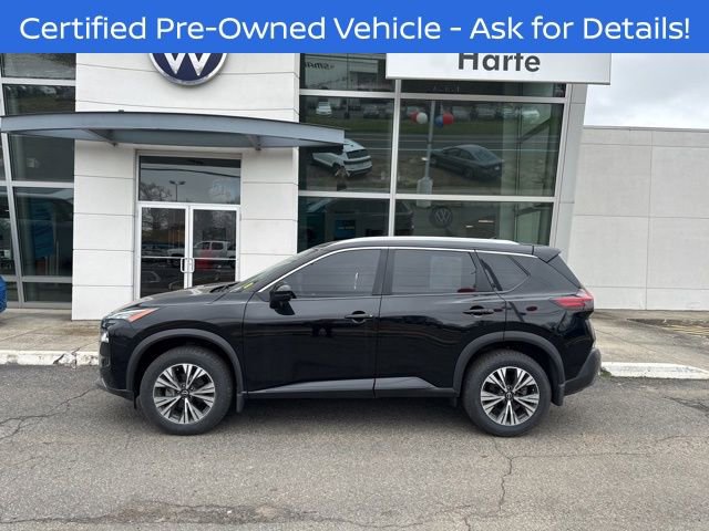 Used 2022 Nissan Rogue SV w/ SV Premium Package image 2