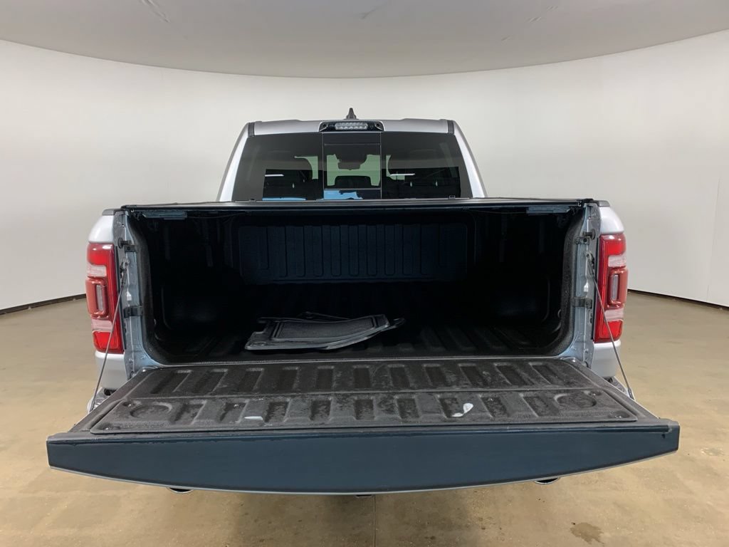 Used 2022 RAM 1500 Limited AWD/4WD image 12