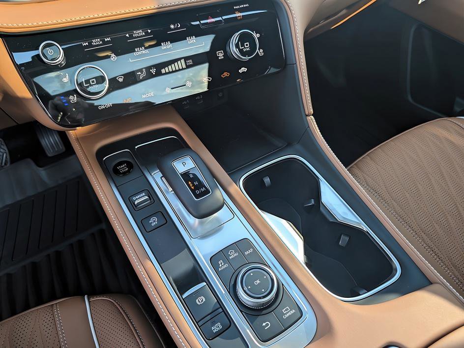 New 2026 INFINITI QX60 Autograph w/ Dark Cargo Package image 18