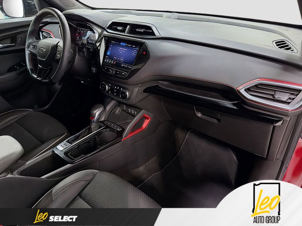 Used 2023 Chevrolet TrailBlazer RS w/ Convenience Package AWD/4WD image 27