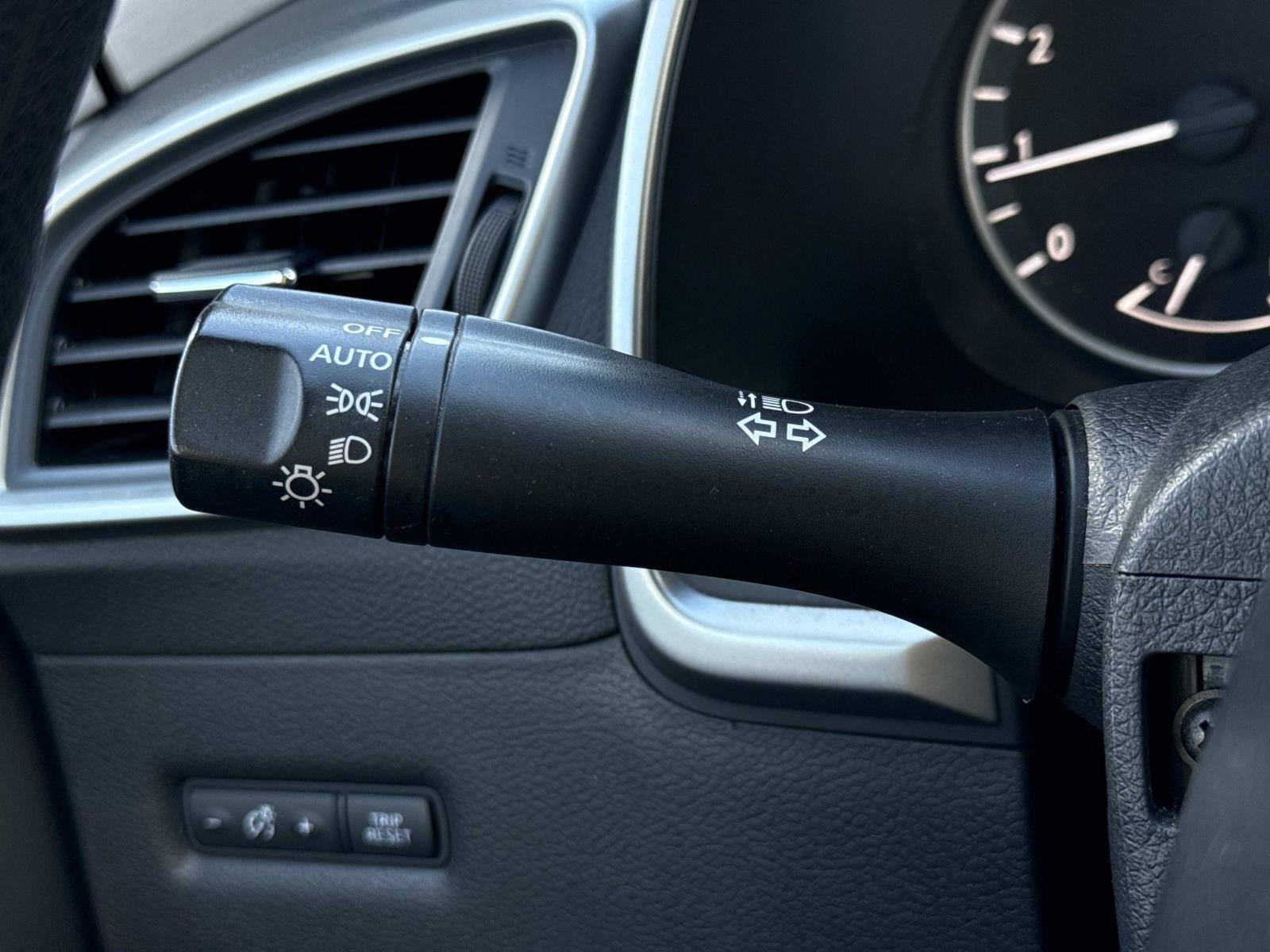 Used 2020 Nissan Murano S w/ Technology Package image 15