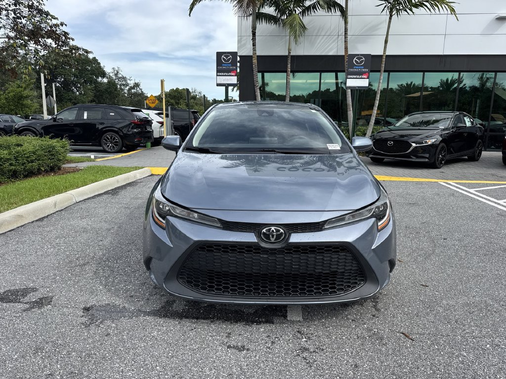 Used 2020 Toyota Corolla LE FWD image 29