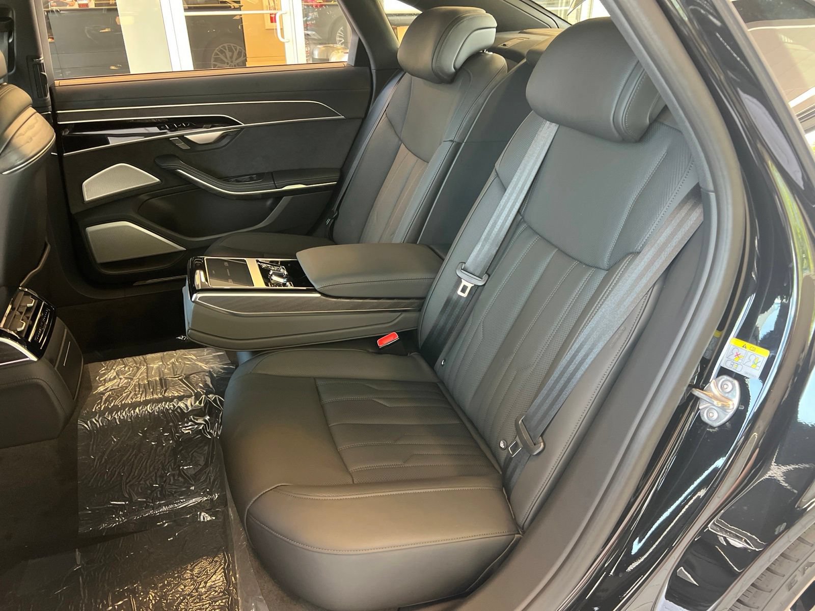 New 2026 Audi A8 L 3.0T AWD/4WD image 32