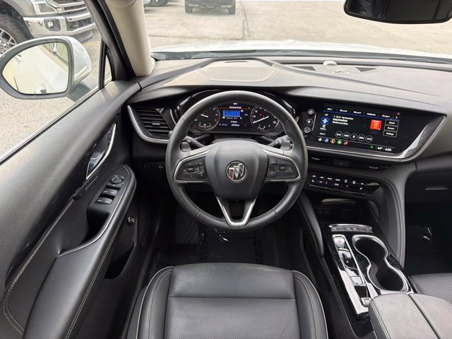 Used 2023 Buick Envision Essence FWD image 18