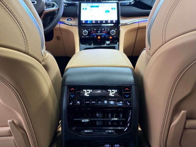 Certified 2024 Jeep Grand Cherokee L Summit AWD/4WD image 11