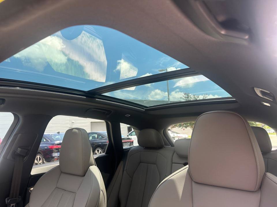 Certified 2025 Audi Q5 Prestige AWD/4WD image 21