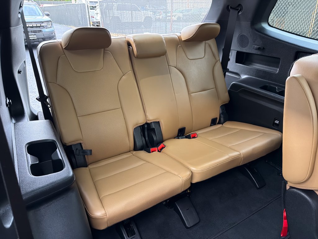 Used 2022 Kia Telluride SX w/ Nightfall Edition Package AWD/4WD image 13
