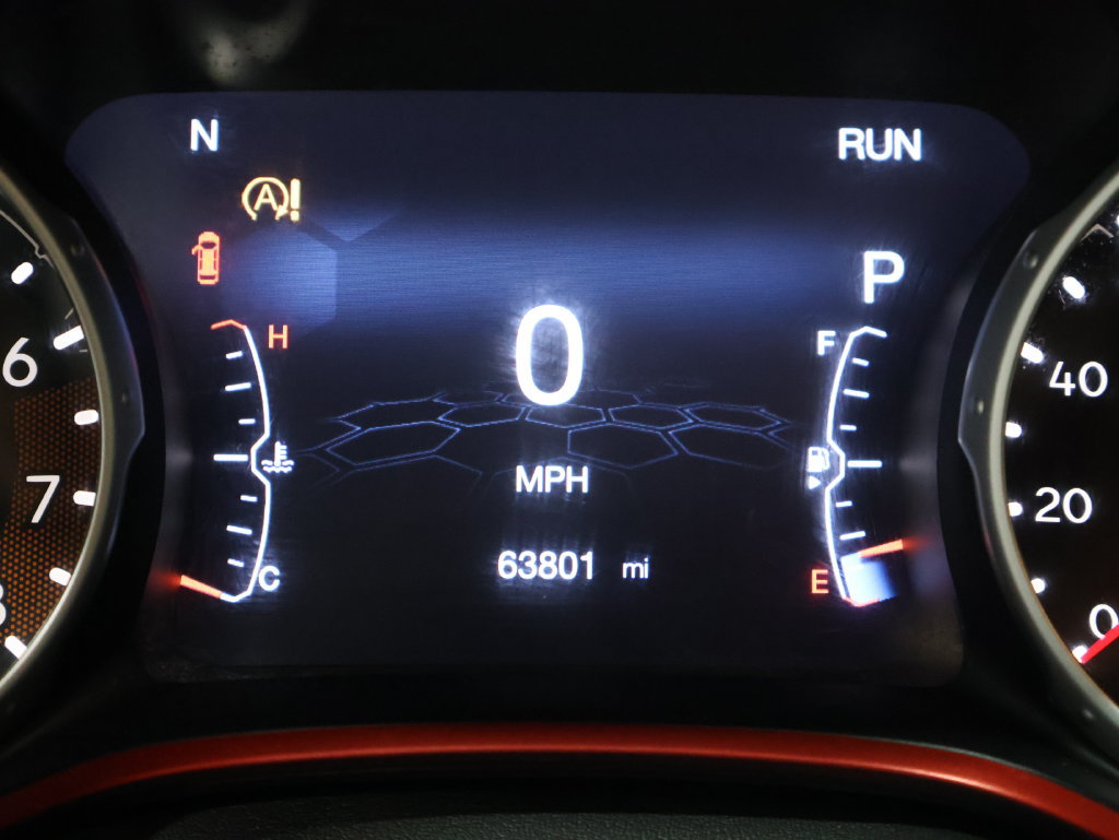 Used 2018 Jeep Compass Trailhawk w/ Cold Weather Group AWD/4WD image 42