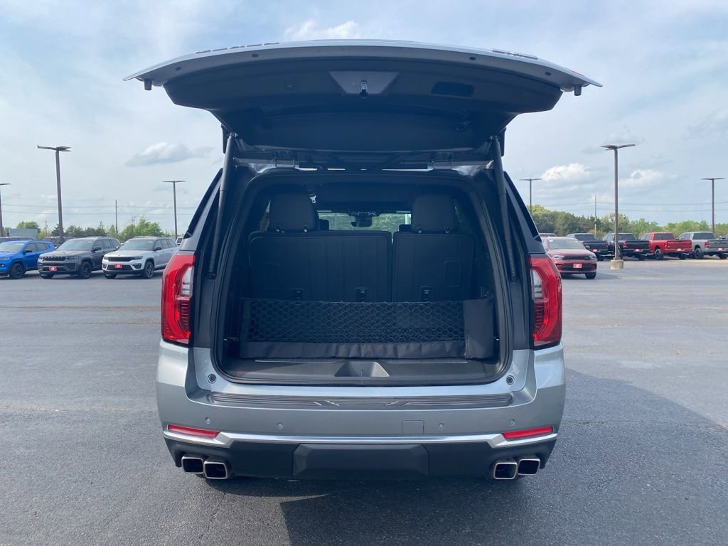 Used 2026 GMC Yukon Denali w/ Advanced Technology Package image 42