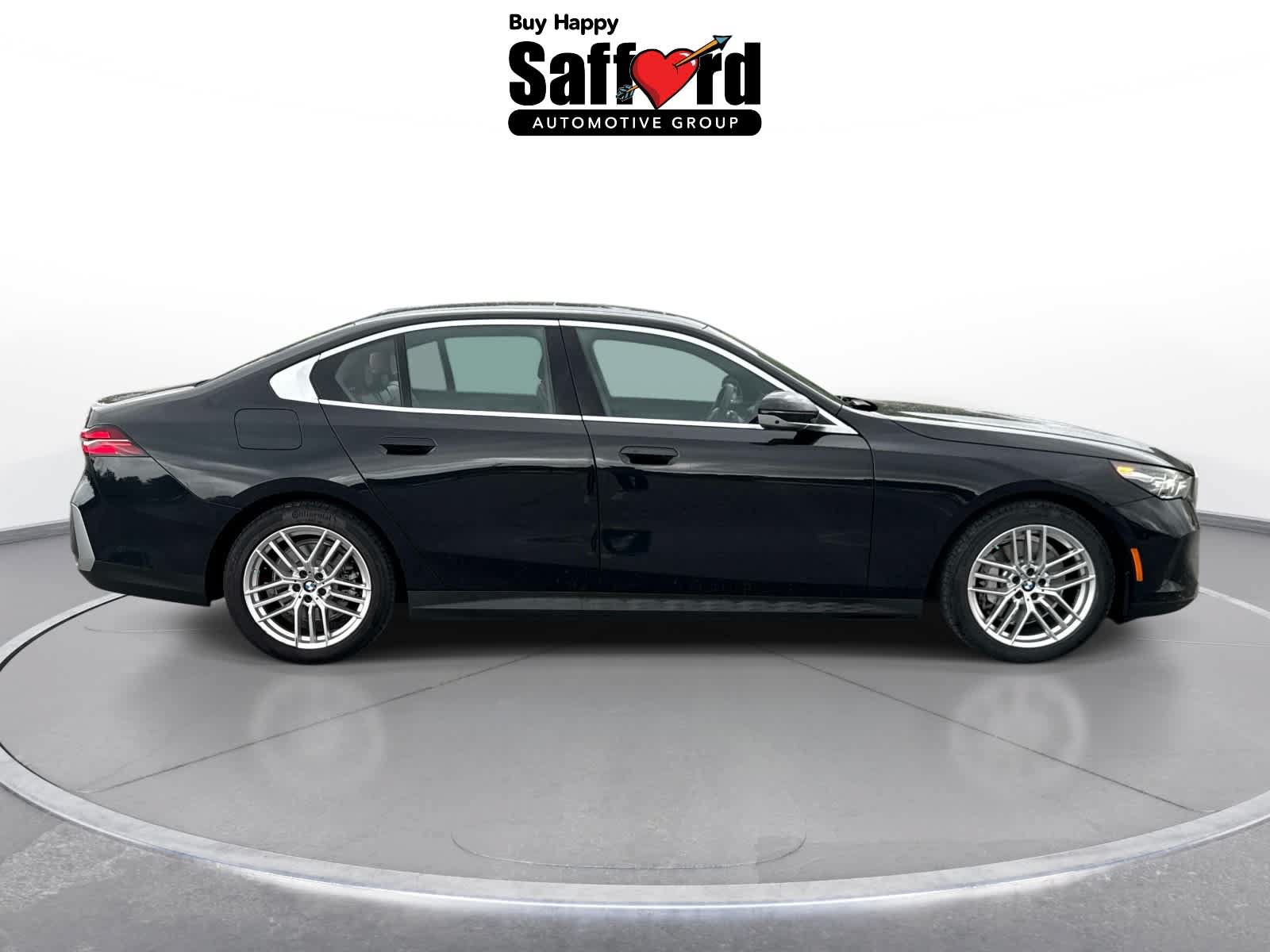 Used 2024 BMW 530i xDrive w/ Premium Package AWD/4WD image 19