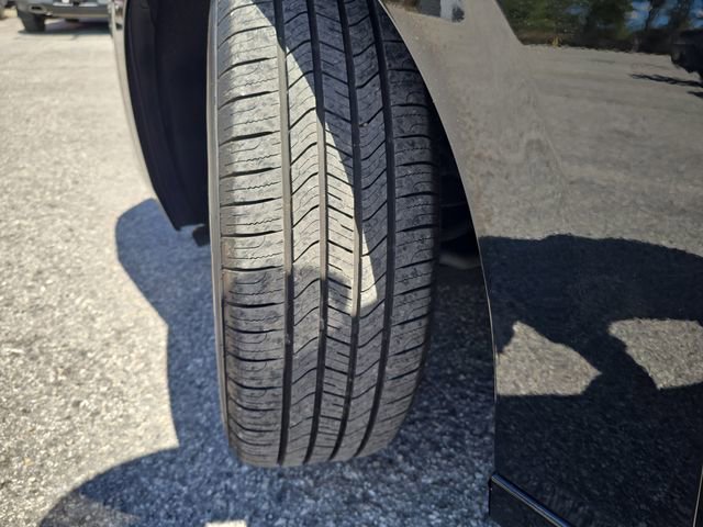 Used 2024 Nissan Sentra SV image 28