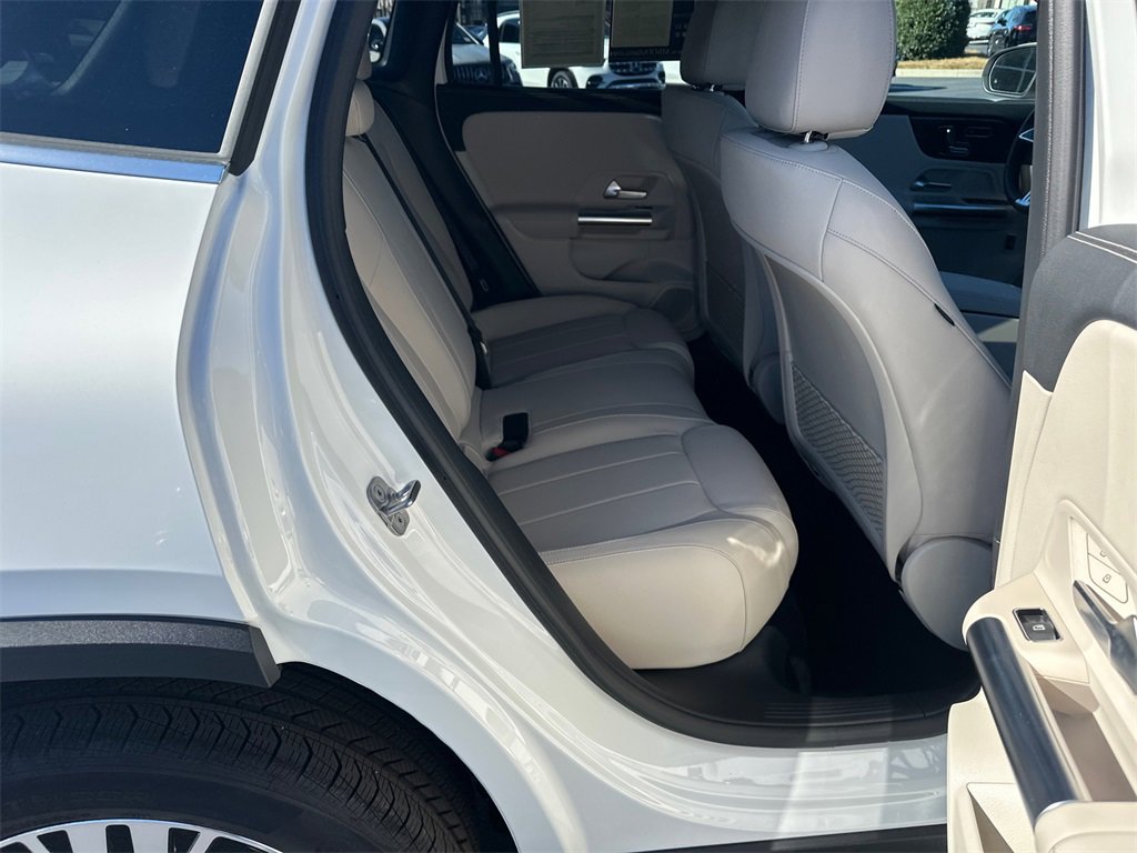 Certified 2026 Mercedes-Benz GLA 250 4MATIC image 17