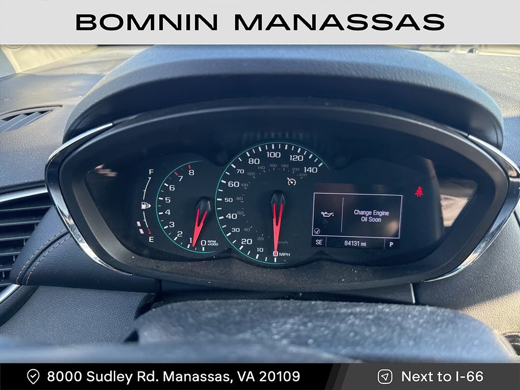 Used 2020 Chevrolet Trax LT w/ LT Convenience Package image 7