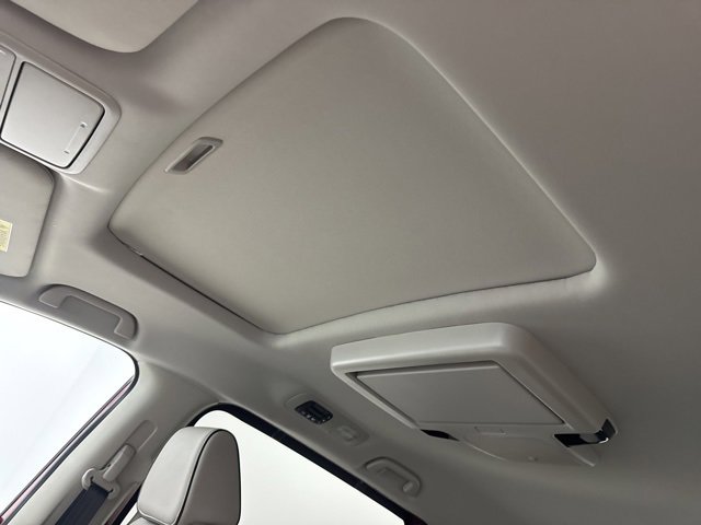 New 2026 Honda Odyssey Touring image 22