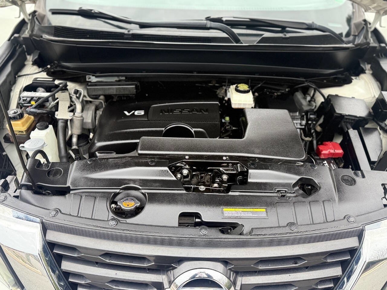 Used 2017 Nissan Pathfinder SL w/ SL Premium Package image 4