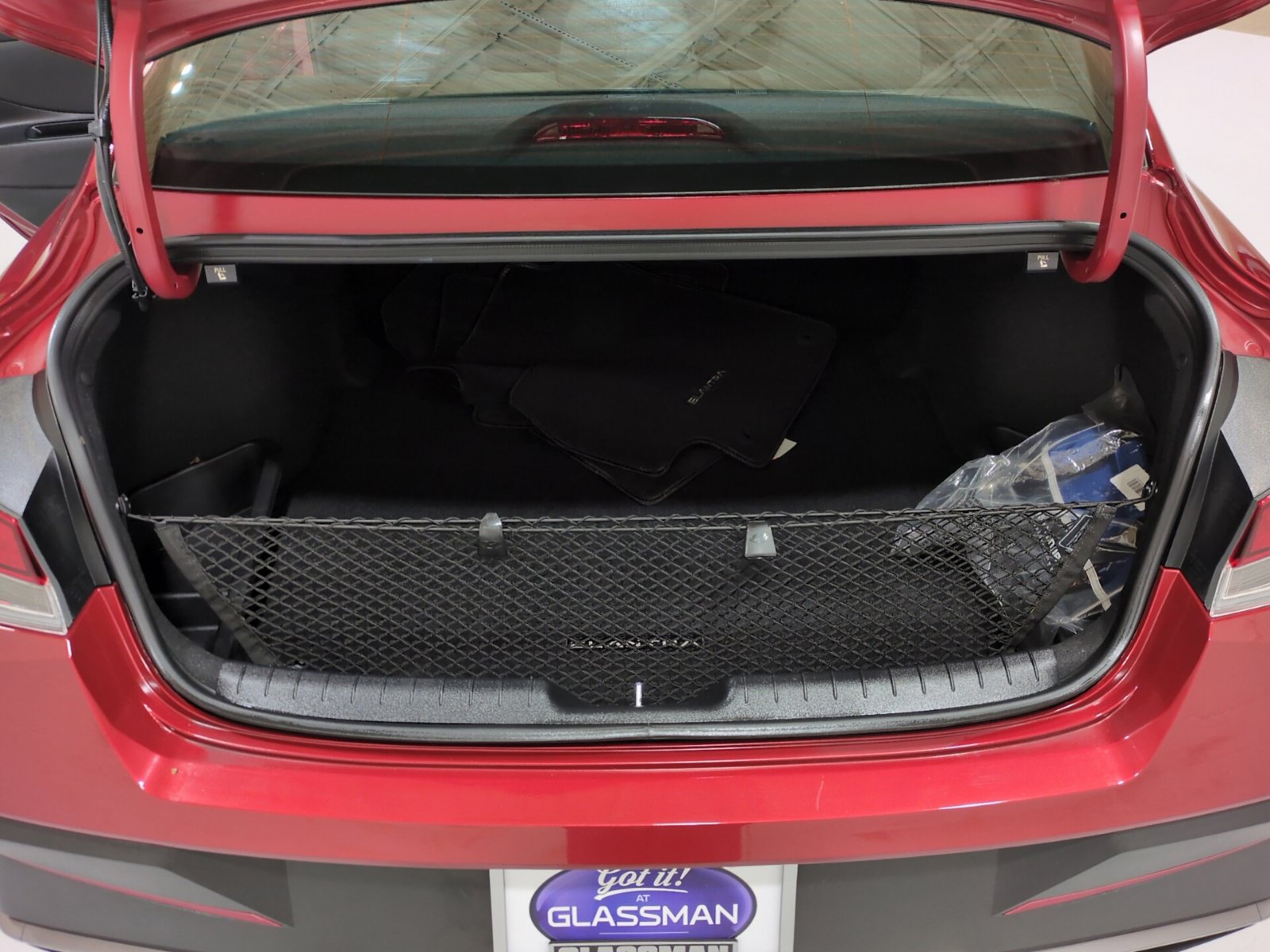 Used 2025 Hyundai Elantra Sport FWD image 12