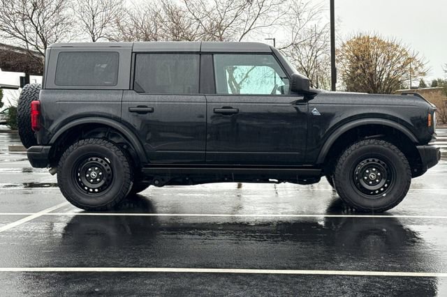 Used 2023 Ford Bronco Black Diamond image 3