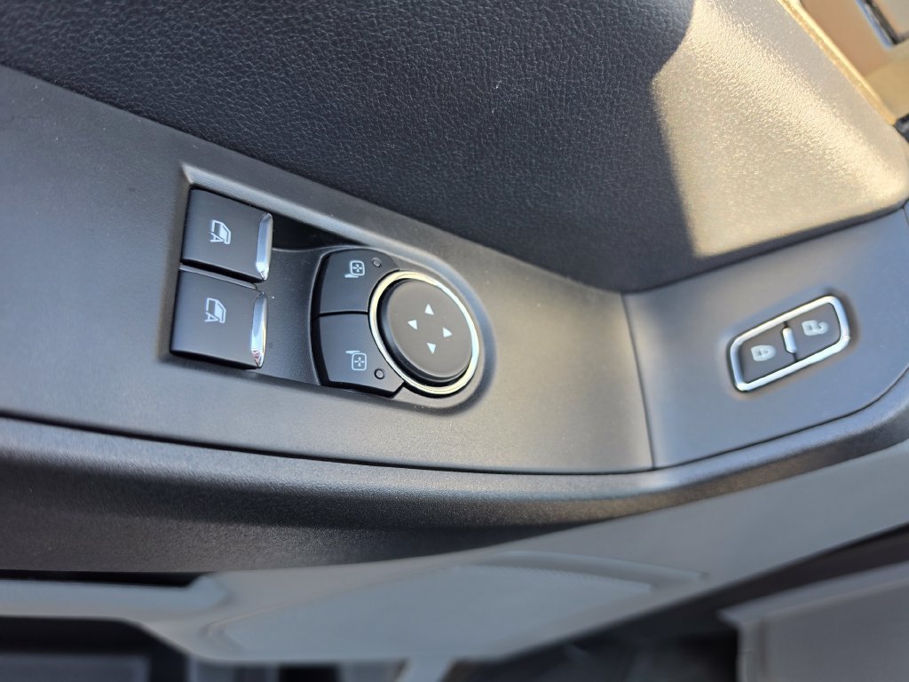 New 2026 Ford F550 4x4 Regular Cab Super Duty image 25