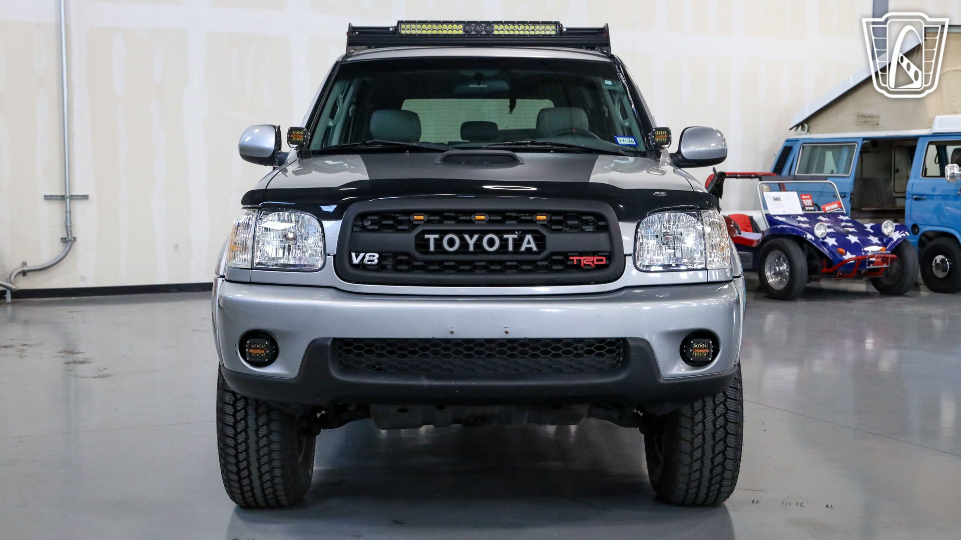Used 2002 Toyota Sequoia SR5 w/ Alloy Wheel Pkg AWD/4WD image 4